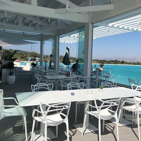 Alcazaba Lagoon Luxury Apartment Estepona