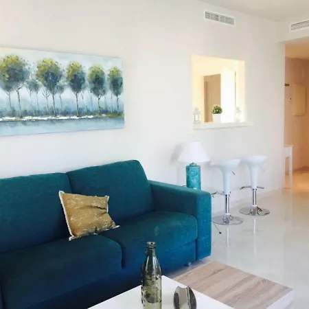 Alcazaba Lagoon Luxury