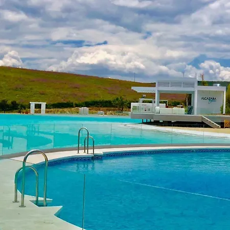 Alcazaba Lagoon Apartamento *